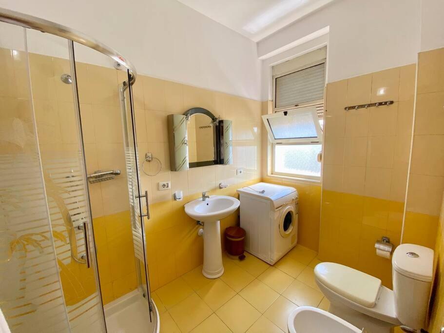 Roel Apartments Shkodra Center 외부 사진